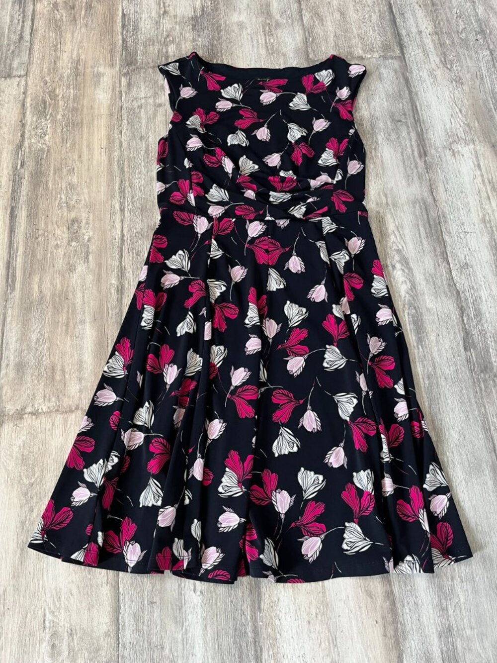 Ann Taylor Factory Floral Dress, Black & Pink, Fit & Flare, Size 8